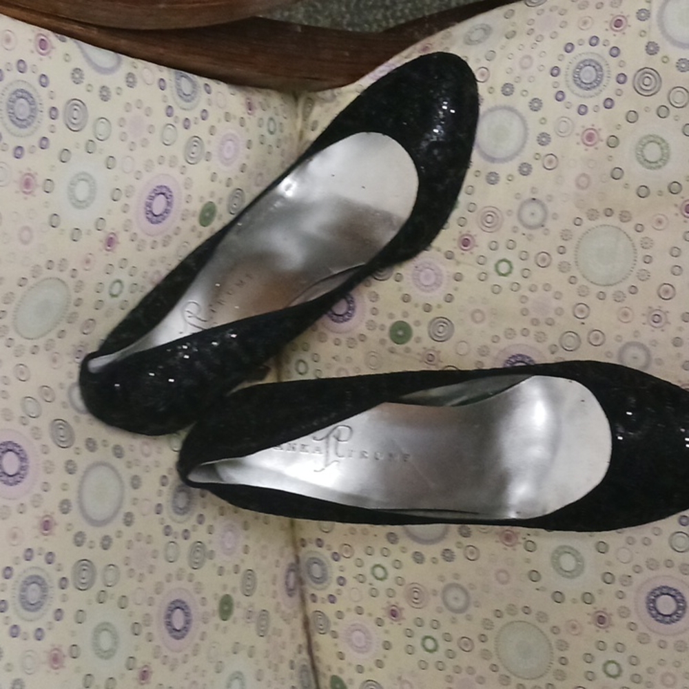 Shoes - Picture 3 of 3